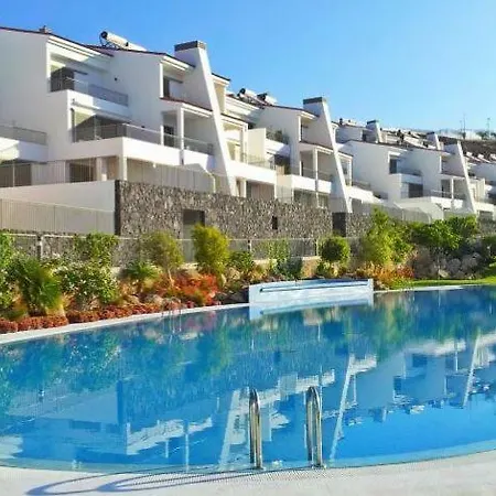 Apartment Design Duplex In The Luxurious Magnolia Golf In La Caleta, South Tenerife *